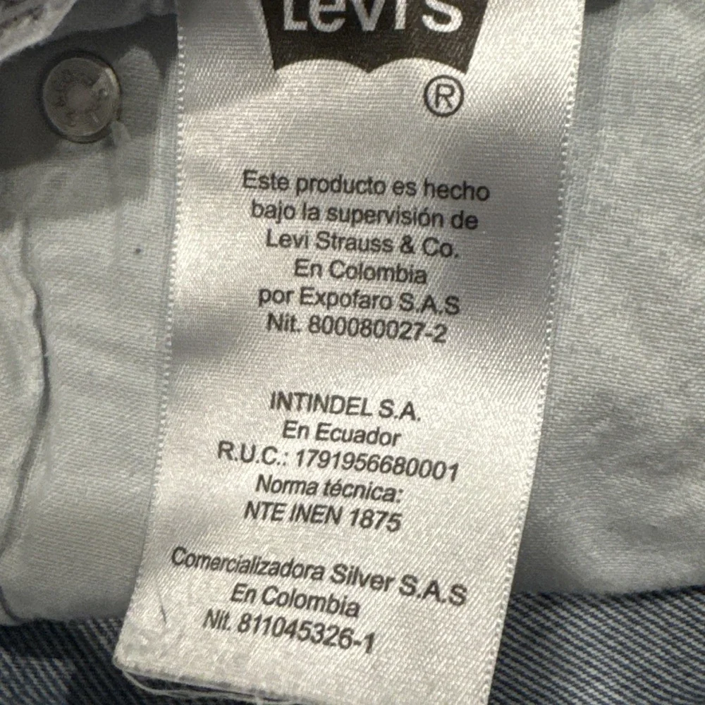 Levi's 505 Men's Light Wash Blue Denim Jeans Light Distressing Size‎ 36x32 #771